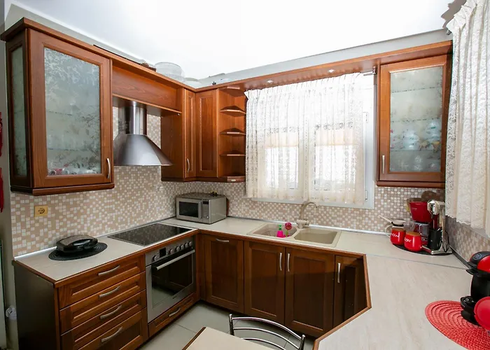 דירה Kathys Sea View קאבאלה
